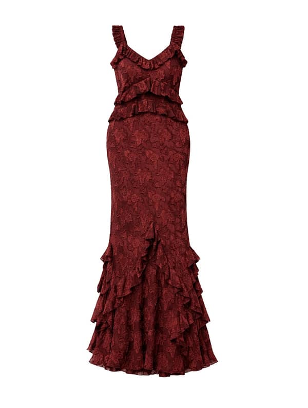 Plus size mahogany jacquard maxi dress with ruffle detailing and V-neckline.